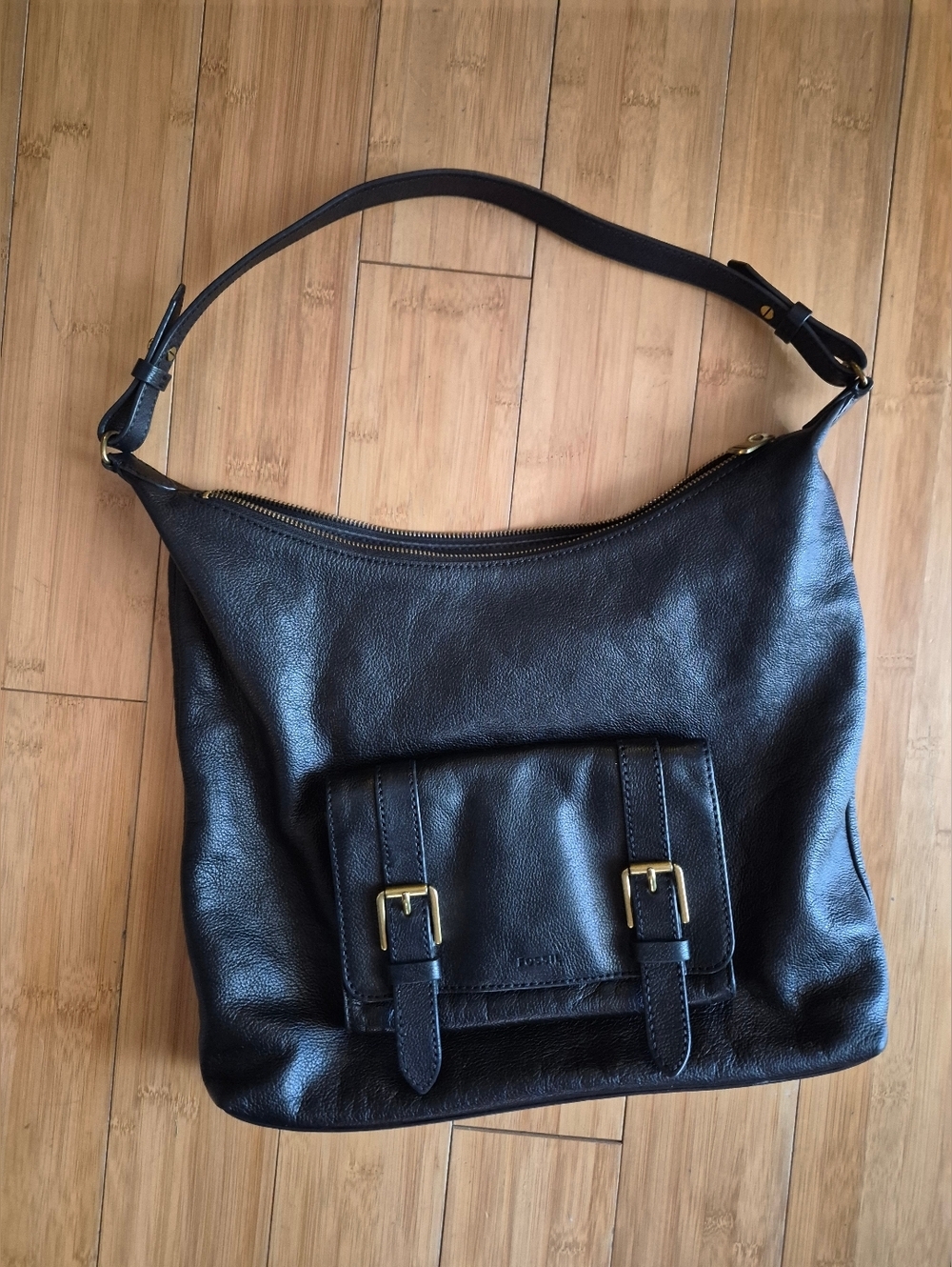 Fossil Cleo Black Pebbled Leather Hobo bag featuring Antique Gold-tone Hardware
